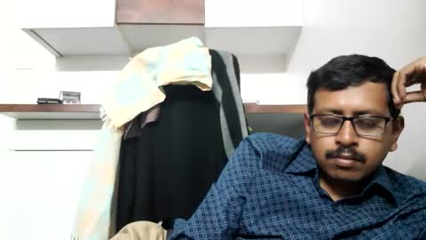 Snapshot of wearcondom chatting on 02.13.26 sexyguy online show from 02.13.26