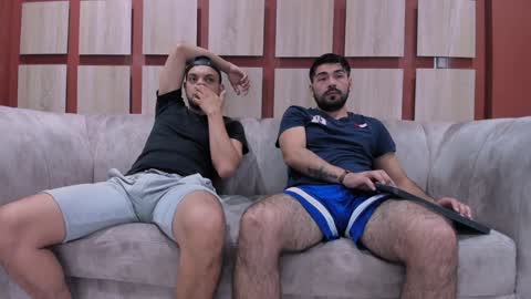 Jhonny Dick  his neighbors. online show from 12.05.24