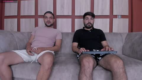 Jhonny Dick  his neighbors. online show from 12.11.24