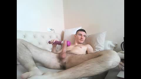 Snapshot of webcamboy98 chatting on 04.26.26 webcamboy98 online show from 04.26.26