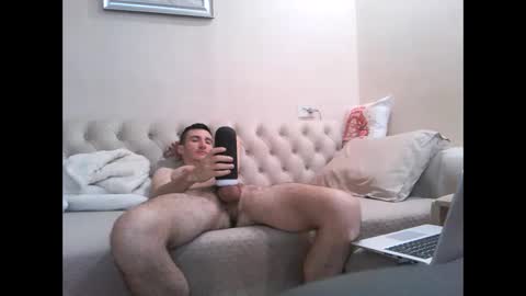 Snapshot of webcamboy98 chatting on 05.08.26 webcamboy98 online show from 05.08.26