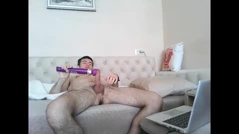 Snapshot of webcamboy98 chatting on 05.31.26 webcamboy98 online show from 05.31.26