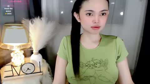 Snapshot of webcum_mami chatting on 06.29.26 mami abby online show from 06.29.26
