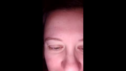 Snapshot of webgirl2 chatting on 03.08.25 Marina online show from 03.08.25