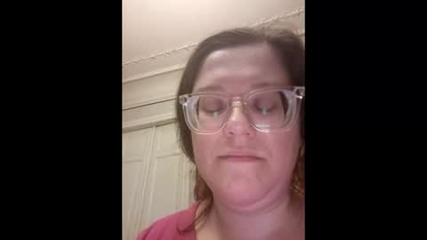 Snapshot of webgirl2 chatting on 01.06.26 Marina online show from 01.06.26