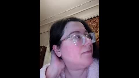 Snapshot of webgirl2 chatting on 01.10.26 Marina online show from 01.10.26