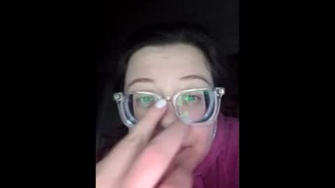 Snapshot of webgirl2 chatting on 02.08.26 Marina online show from 02.08.26