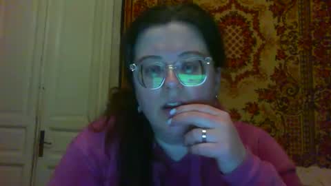 Snapshot of webgirl2 chatting on 02.17.26 Marina online show from 02.17.26
