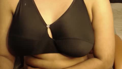 Snapshot of webshowxxx chatting on 03.09.26 mina online show from 03.09.26