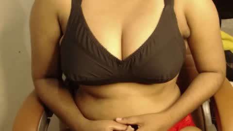 Snapshot of webshowxxx chatting on 04.18.26 mina online show from 04.18.26
