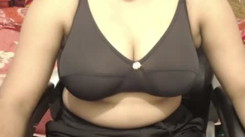 Snapshot of webshowxxx chatting on 07.12.26 mina online show from 07.12.26