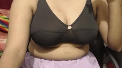 Snapshot of webshowxxx chatting on 07.28.26 mina online show from 07.28.26