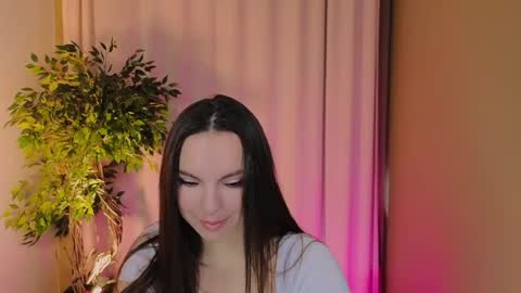 Snapshot of wednesday_evans chatting on 04.25.26 wednesday_evans online show from 04.25.26