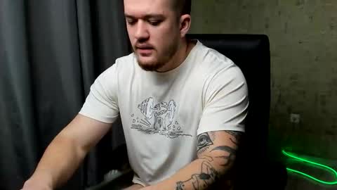 Snapshot of well_boy_ chatting on 02.13.26 well_boy_ online show from 02.13.26