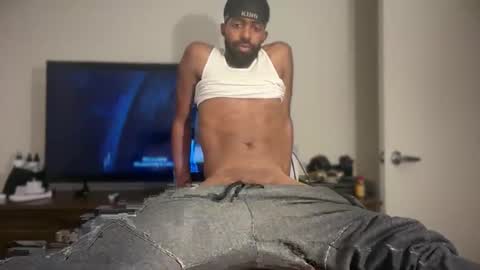 Snapshot of wellpackaged_ chatting on 05.05.26 Langston online show from 05.05.26