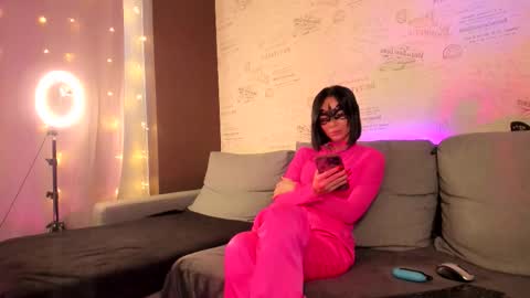 weloves3x online show from 02.26.26