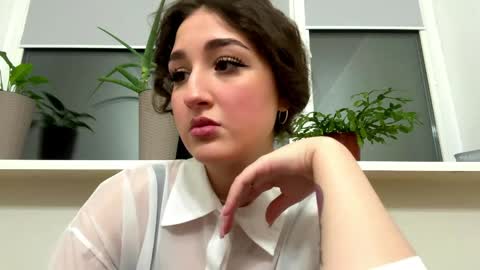 Snapshot of wendolynmusil chatting on 03.24.26 Anna online show from 03.24.26
