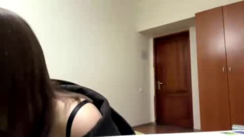 Snapshot of wendolynmusil chatting on 04.19.26 Anna online show from 04.19.26
