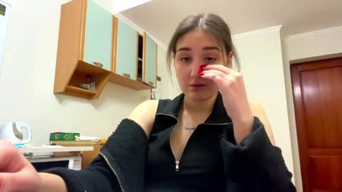 Snapshot of wendolynmusil chatting on 04.21.26 Anna online show from 04.21.26