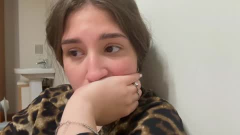 Snapshot of wendolynmusil chatting on 05.09.26 Anna online show from 05.09.26