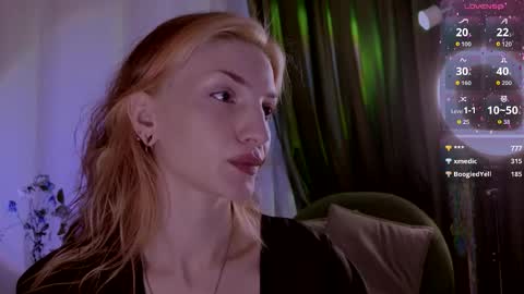 Snapshot of wendygilber chatting on 02.09.26 Wendy online show from 02.09.26