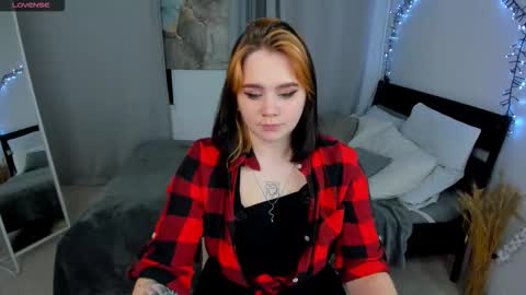 Snapshot of wendyycandy chatting on 10.06.25 wendyycandy online show from 10.06.25