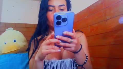 TaTis online show from 02.14.25