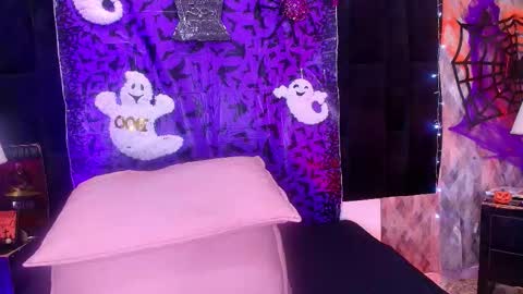 Snapshot of wensheng_ chatting on 10.11.25 WEN SHENG online show from 10.11.25