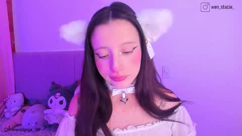 Wenstacie INDEPENDENT MODEL online show from 10.31.25