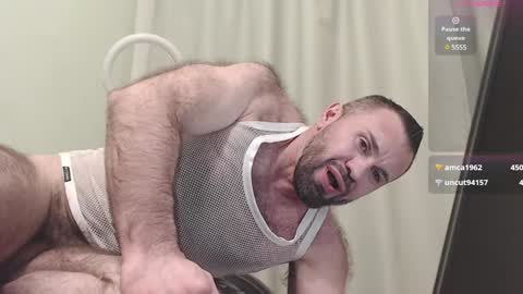 Snapshot of werewolf1988s chatting on 02.09.25 werewolf1988s online show from 02.09.25