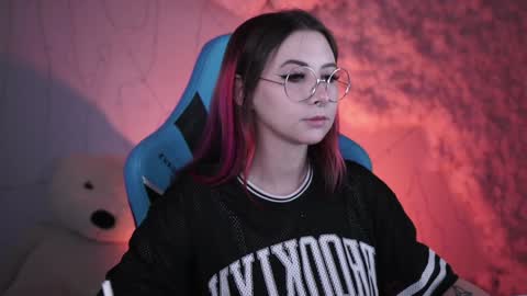 little girl who is always rightLisa online show from 12.14.24