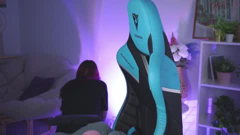 little girl who is always rightLisa online show from 12.15.24