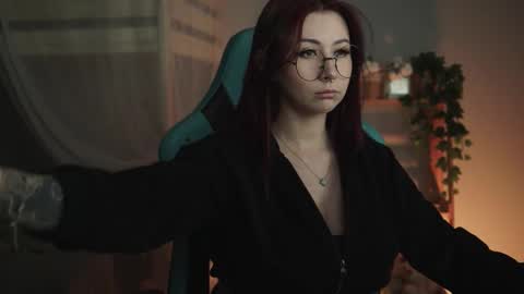 little girl who is always rightLisa online show from 09.22.25