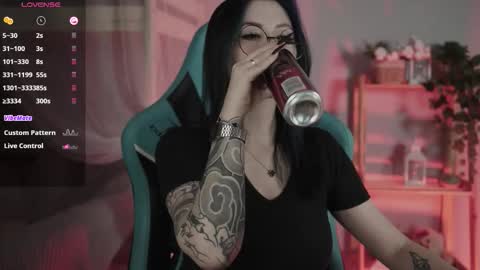 little girl who is always rightLisa online show from 10.25.25