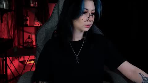 Snapshot of wesleegray chatting on 03.04.26 little girl who is always rightLisa online show from 03.04.26