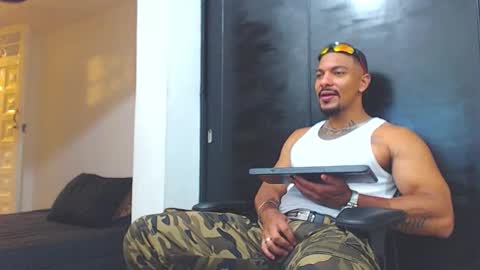 Wesley Rogger online show from 10.22.25