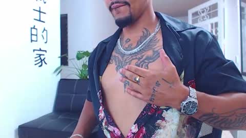 Snapshot of wesleyrogger chatting on 02.17.26 Wesley Rogger online show from 02.17.26