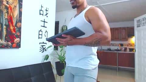 Snapshot of wesleyrogger chatting on 02.19.26 Wesley Rogger online show from 02.19.26