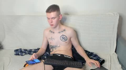 Snapshot of wesleyross chatting on 01.17.25 Wes online show from 01.17.25