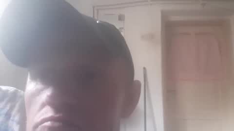 Snapshot of wesoly88 chatting on 11.11.25 Hot88men online show from 11.11.25