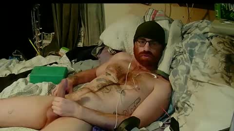 Snapshot of westninja chatting on 11.04.25 EASTOFF online show from 11.04.25