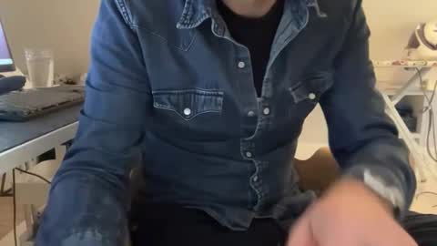 wet_adidasboy online show from 10.20.25