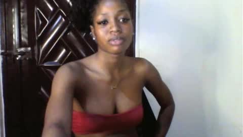 Snapshot of wet_pussy200 chatting on 10.18.25 Bella online show from 10.18.25