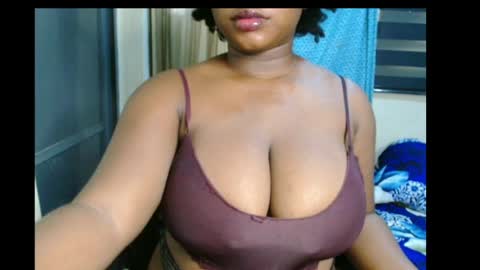 Snapshot of wet_xxpussy55 chatting on 07.05.26 Sonia online show from 07.05.26