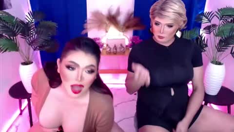 Snapshot of wetandwild10inches chatting on 04.23.26 Dior Anderson online show from 04.23.26