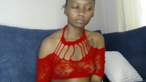 Snapshot of wetfreakym chatting on 07.06.26 Bella online show from 07.06.26