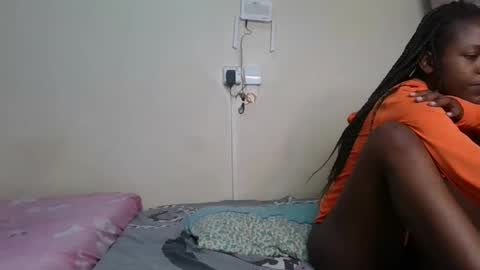 Snapshot of wetnaughtygurl chatting on 04.24.26 Naughty online show from 04.24.26