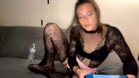 Snapshot of wetpanties_foryou chatting on 06.24.26 wetpanties_foryou online show from 06.24.26