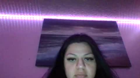 Snapshot of wetpussylaya chatting on 05.19.26 wetpussylaya online show from 05.19.26