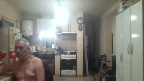 wg_colbert_noir online show from 02.22.25